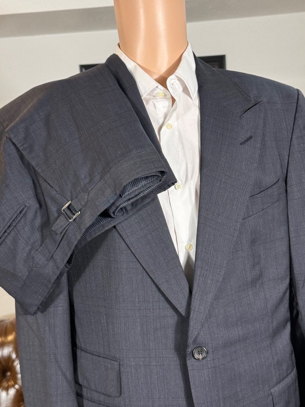 Tom Ford Navy Blue Prince of Wales Wool 2Pc Suit Windsor (56R IT) 44R Peak
